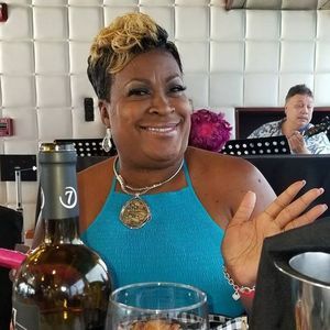 Meet your Posher, Carolynn